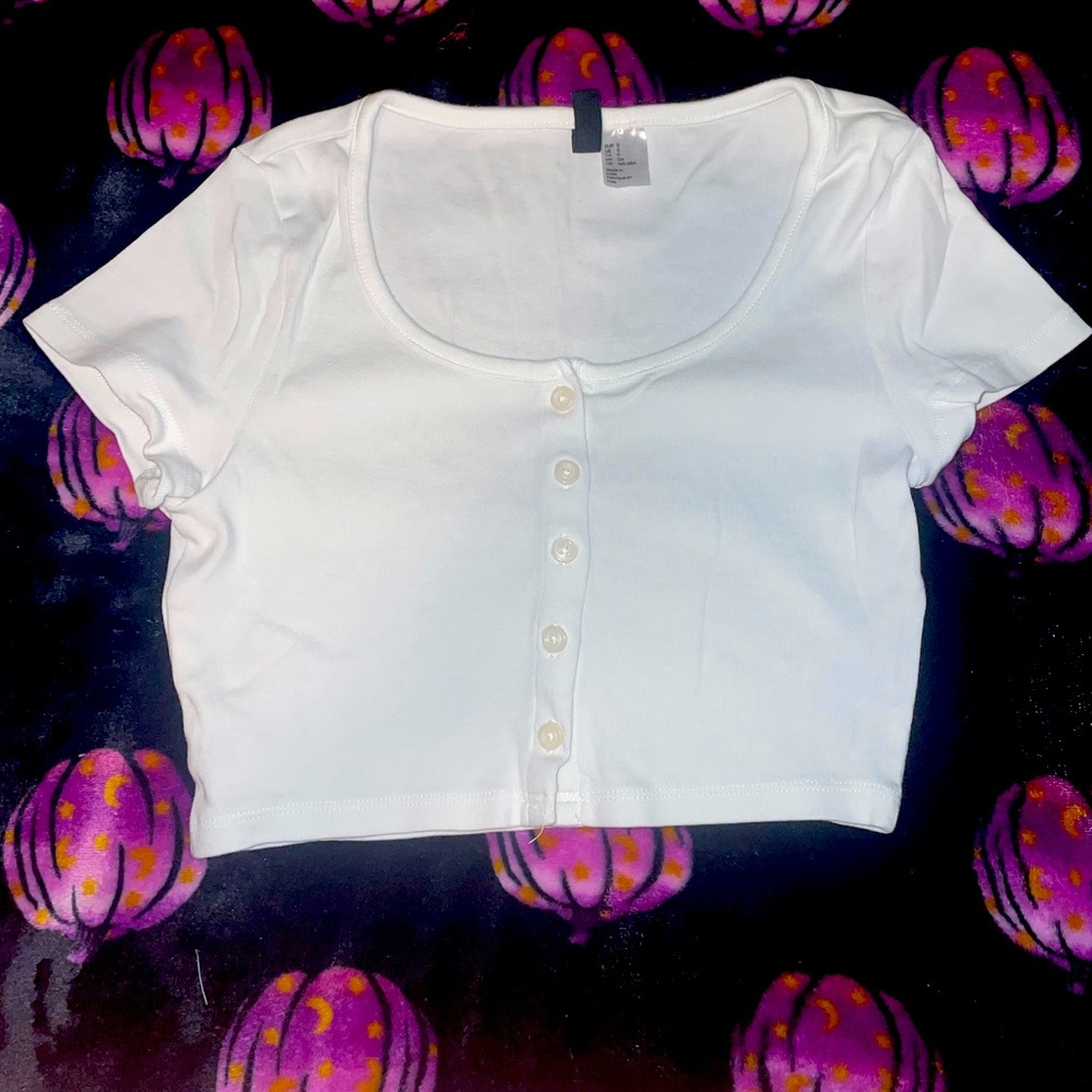 H&M white button crop top